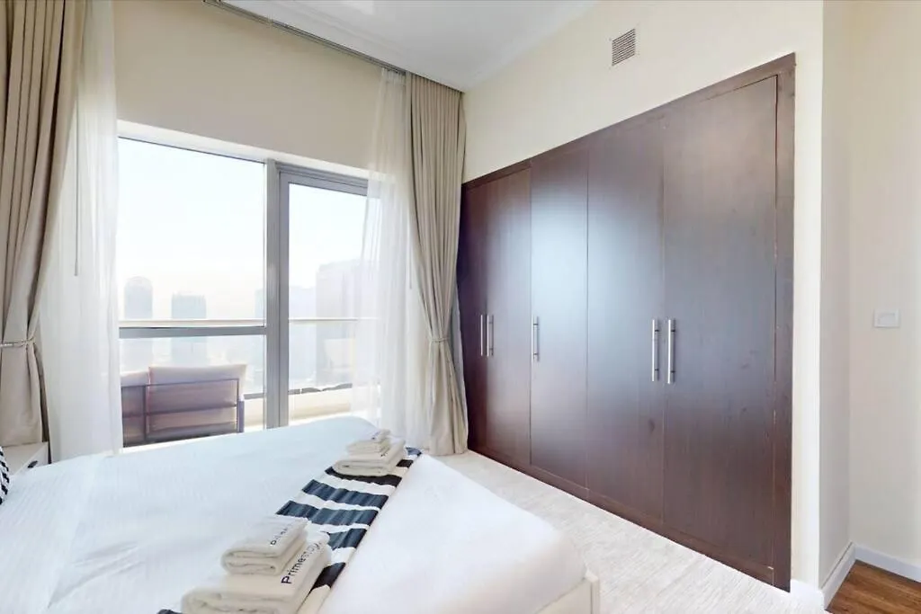 Apartment Spacious 1 Bedroom Marina View Dubai United Arab Emirates