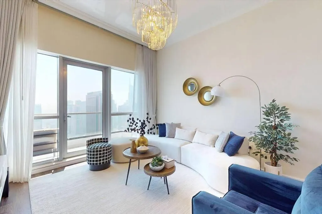 Spacious 1 Bedroom Marina View Dubai Apartment